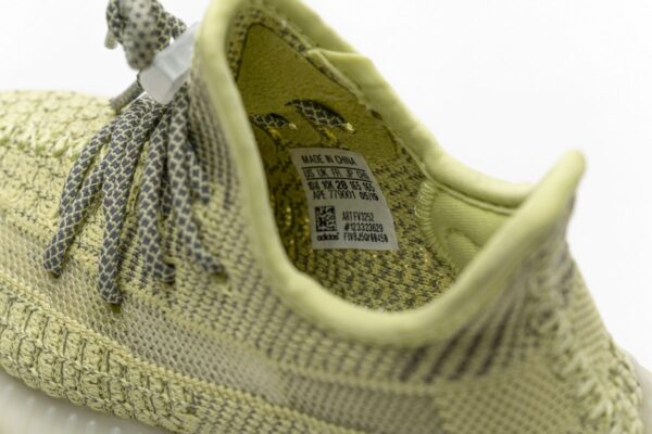 FV3252 adidas Yeezy Boost 350 V2 "Antlia Reflective" - Image 2